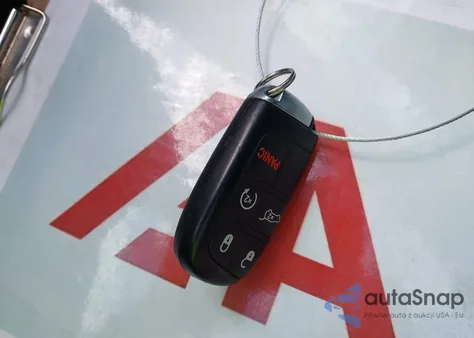 2017 Jeep Grand Cherokee Altitude 4X2 from USA, damaged, VIN 1C4RJEAG4HC846655